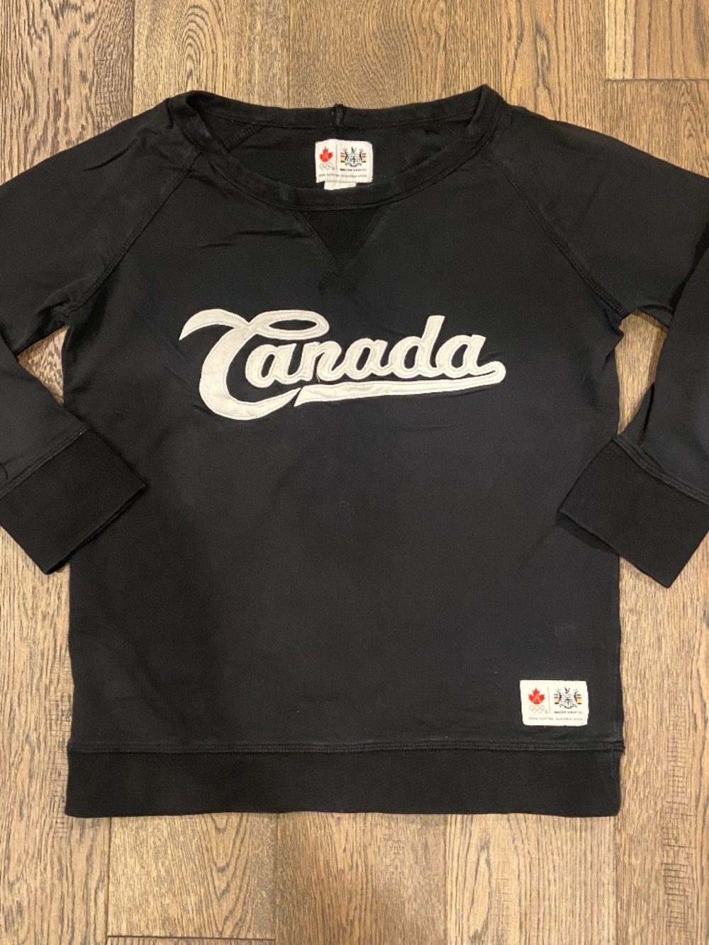 Vintage Hudson's Bay Co. Team Canada Vancouver 2010 Olympic Sweatshirt XS